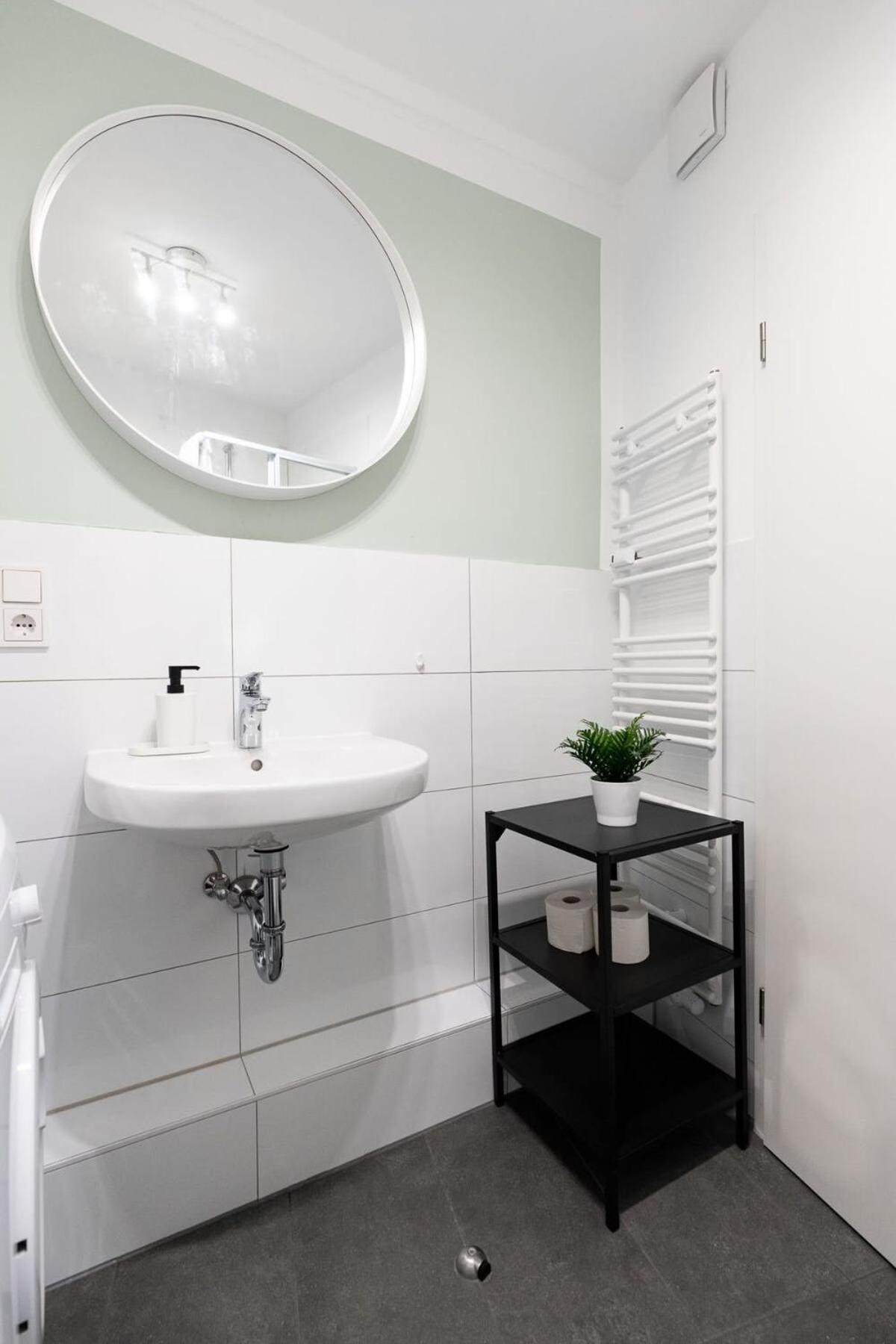 Hamburg City Apartment For 5 Exterior photo